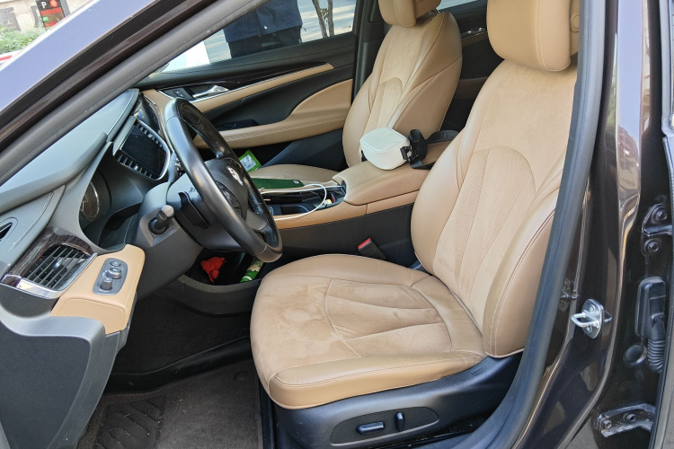 别克 君越 2018款 28T 精英型局部细节19