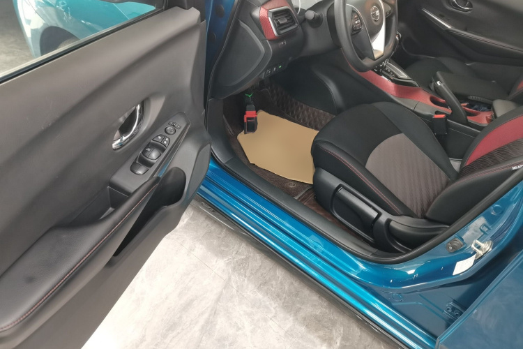 日产 蓝鸟 2020款 1.6L CVT智联智酷版中控内饰20