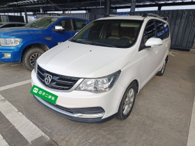 宝骏730 2019款 1.5L 手动超值型 7座 国VI