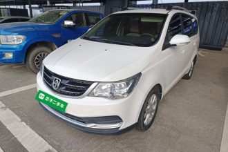 宝骏730 2019款 1.5L 手动超值型 7座 国VI