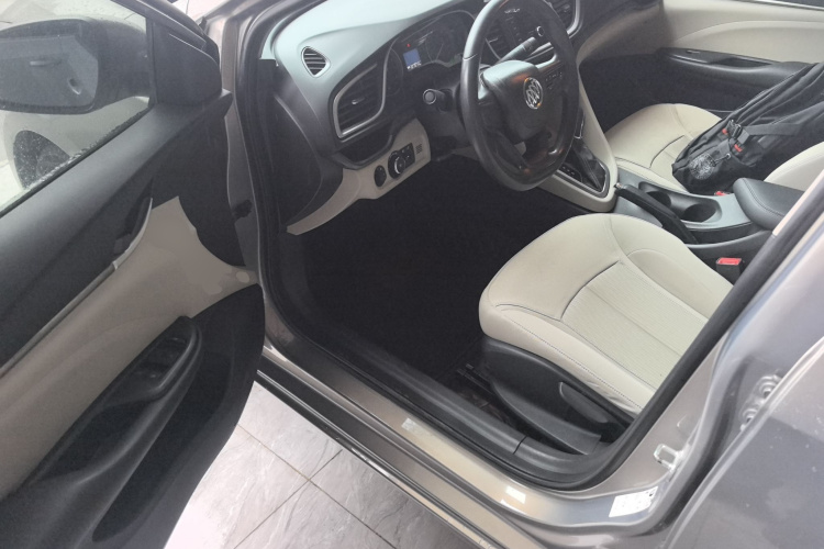 别克 英朗 2018款 15T 双离合进取型 国V中控内饰20