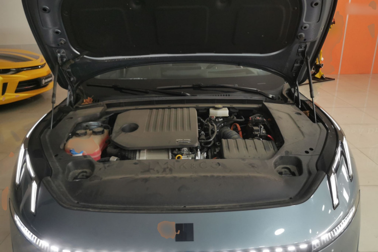 领克07 2024款 EM-P 126长续航 Ultra机舱底盘24