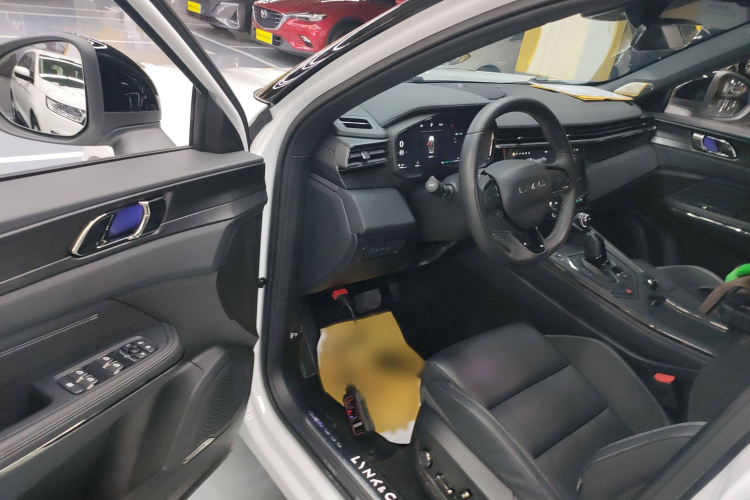 领克01 2023款 1.5TD EM-F PM中控内饰7003