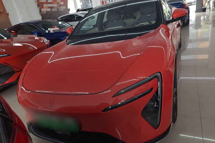 阿维塔06 2025款 Pro增程版车身外观6001