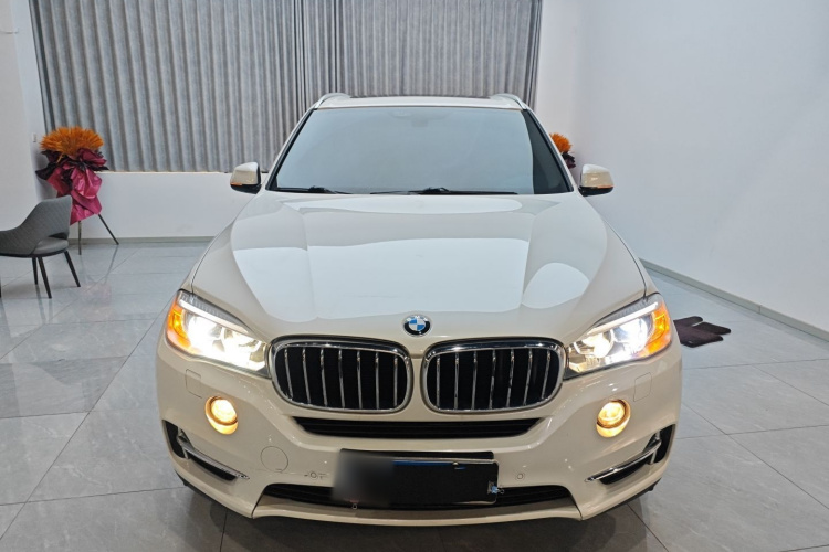 宝马X5(进口) 2018款 xDrive28i车身外观2