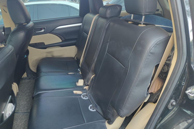 丰田 汉兰达 2018款 2.0T 四驱精英版 7座 国VI中控内饰21