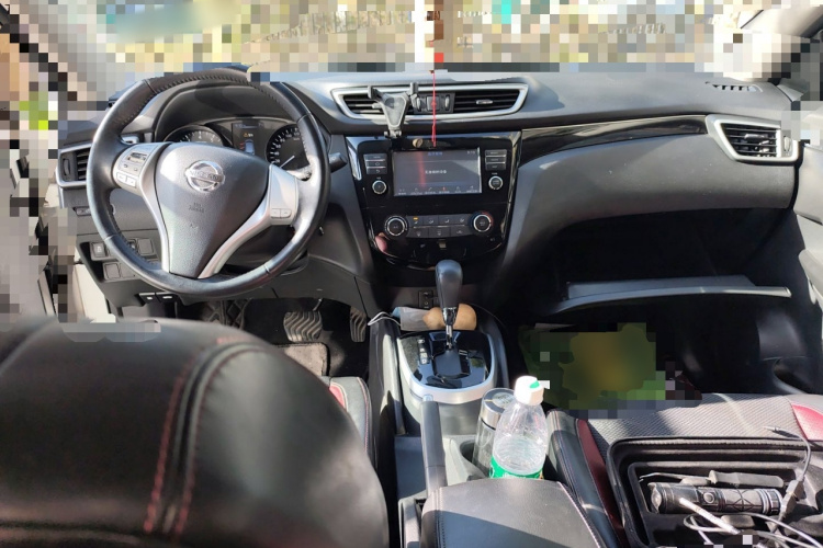 日产 逍客 2017款 2.0L CVT智享版 国V中控内饰12