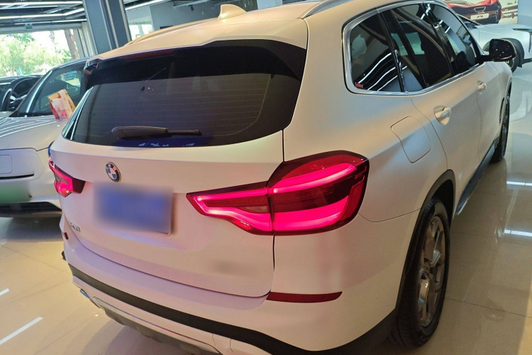宝马X3 2021款 xDrive28i 豪华套装车身外观6004