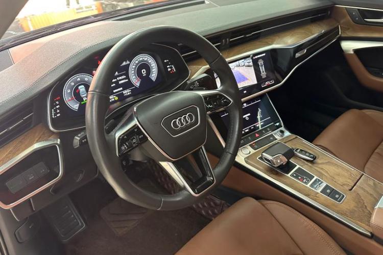 奥迪A6L 2019款 45 TFSI 臻选致雅型中控内饰7002