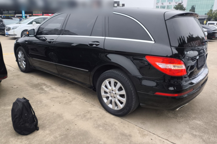 奔驰R级 2017款 R 320 4MATIC 商务型臻藏版车身外观6003