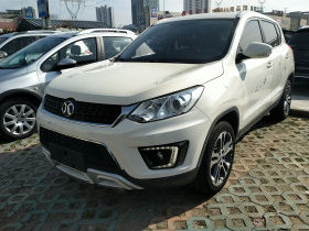 北京汽车 绅宝X35 2016款 1.5L 自动豪华版