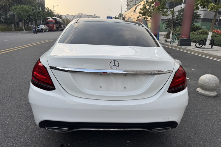 奔驰C级 2021款 C 200 L 时尚型运动版车身外观6002