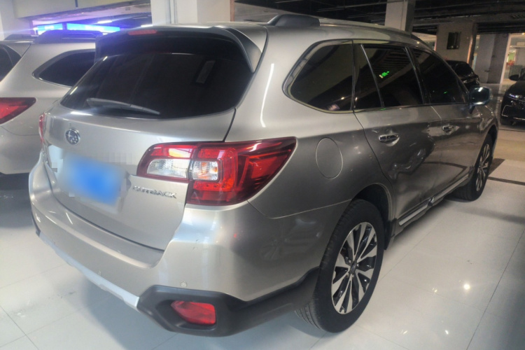 斯巴鲁 傲虎 2017款 2.5i 运动导航版 EyeSight车身外观7