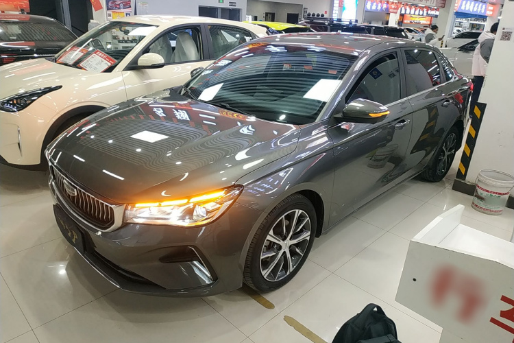 吉利汽车 帝豪 2022款 第4代 1.5L CVT尊贵型车身外观4