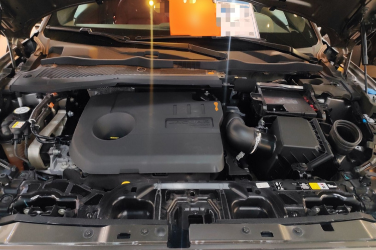 捷豹E-PACE 2024款 进取运动版 R-DYNAMIC S局部细节24