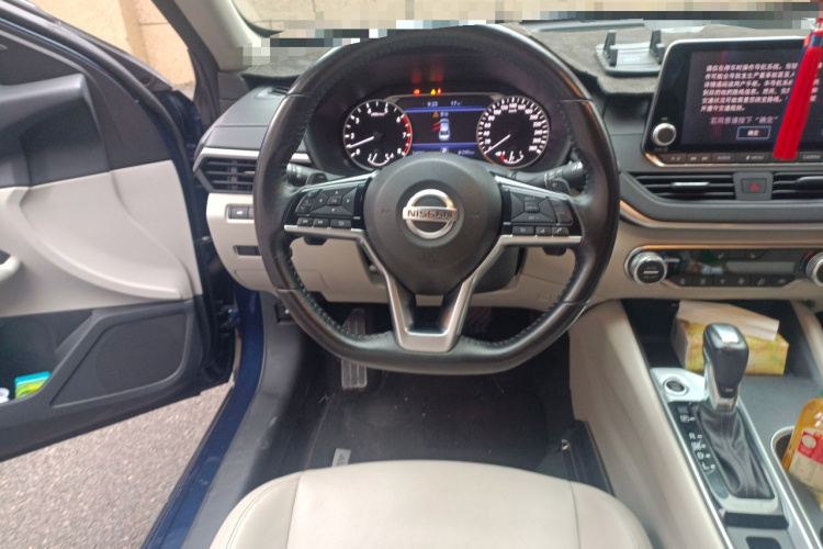 日产 天籁 2019款 2.0T XL Upper 智享版局部细节13