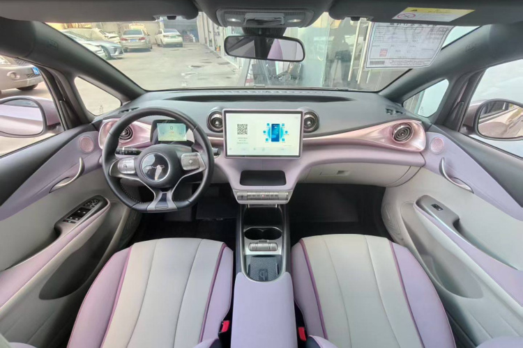 比亚迪 海豚 2021款 405km 时尚版中控内饰7002