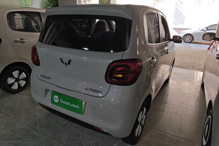 五菱汽车 宏光MINIEV 2025款 四门版 进阶款车身外观6005