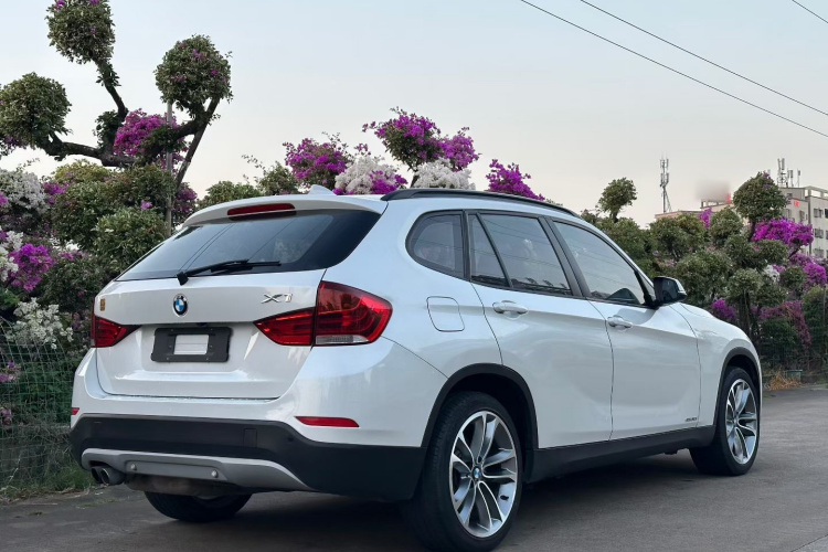 宝马X1 2015款 sDrive18i 领先晋级版车身外观6006
