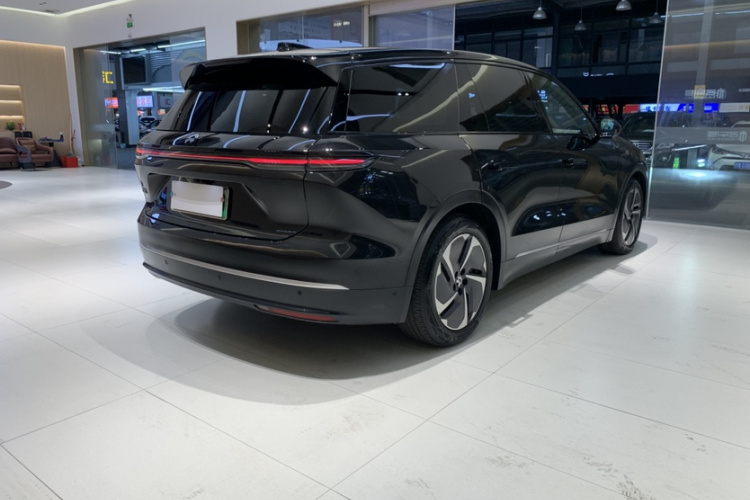 蔚来ES8 2023款 100kWh车身外观6006