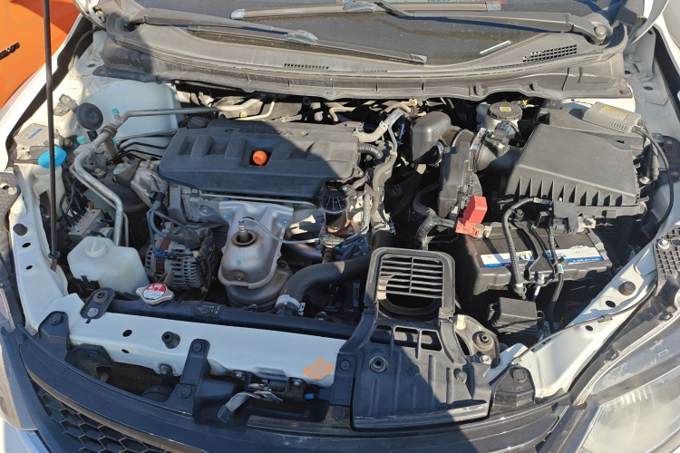 本田 杰德 2014款 1.8L 自动舒适精英版 5座机舱底盘24