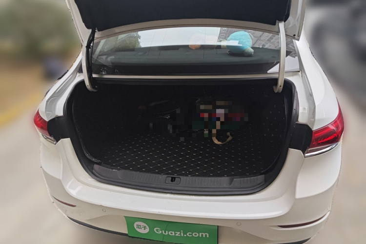 别克 英朗 2021款 典范 1.5L 自动精英型中控内饰23