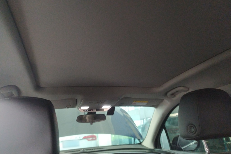 别克 昂科威 2020款 20T 两驱精英型中控内饰22