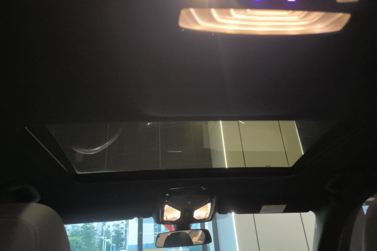 宝马5系 2022款 改款 525Li M运动套装中控内饰22