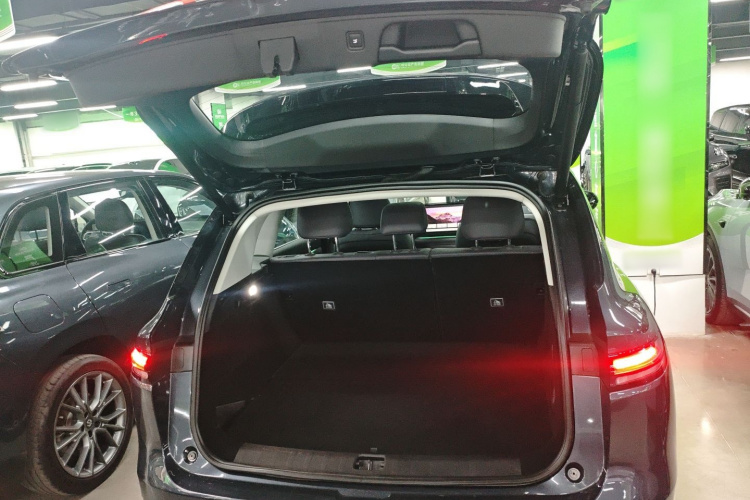 零跑汽车 零跑C10 2024款 210激光雷达版机舱底盘23