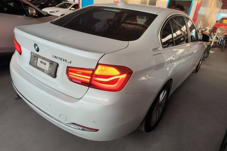 宝马3系 2017款 320Li 时尚型车身外观6005