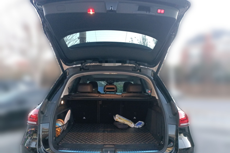 奔驰GLE 2021款 GLE 450 4MATIC 动感型中控内饰23