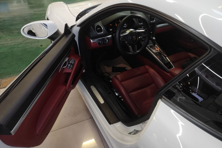 保时捷718 2020款 Cayman 2.0T中控内饰20