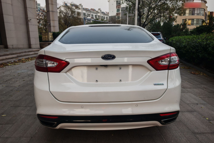 福特 蒙迪欧 2013款 2.0L GTDi200豪华型车身外观6004