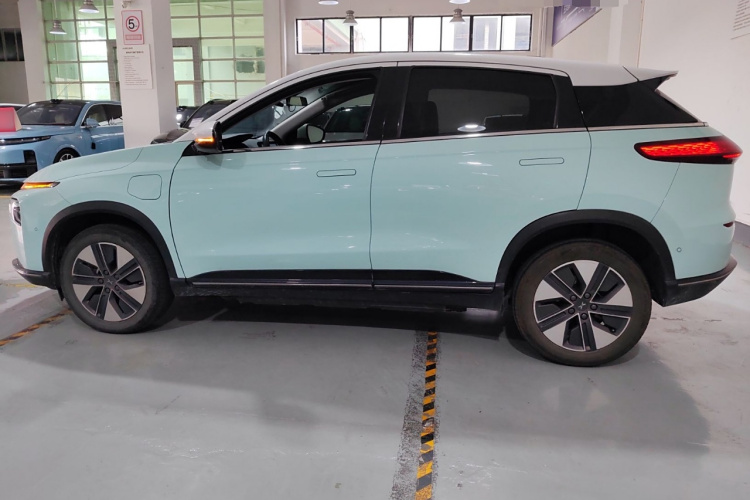 小鹏G3 2021款 G3i 520N车身外观6003