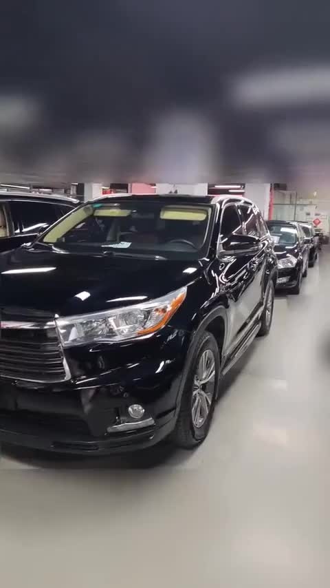 丰田 汉兰达 2017款 3.5L 四驱精英版 7座讲解2