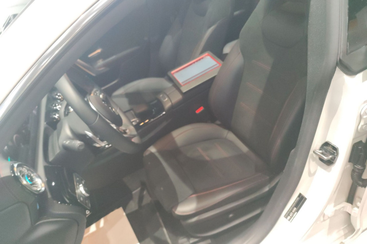 奔驰CLA 2023款 CLA 200 猎跑车局部细节19