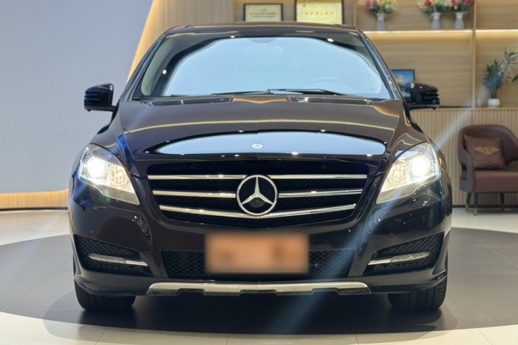 奔驰R级 2017款 R 320 4MATIC 商务型臻藏版车身外观6003