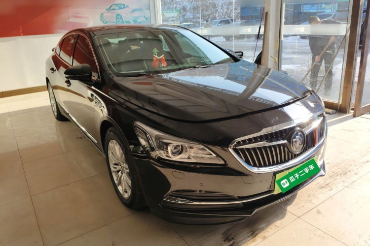 别克 君越 2016款 20T 豪华型车身外观3