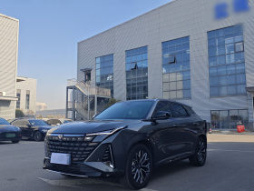 长安UNI-Z 2025款 1.5T 尊贵型