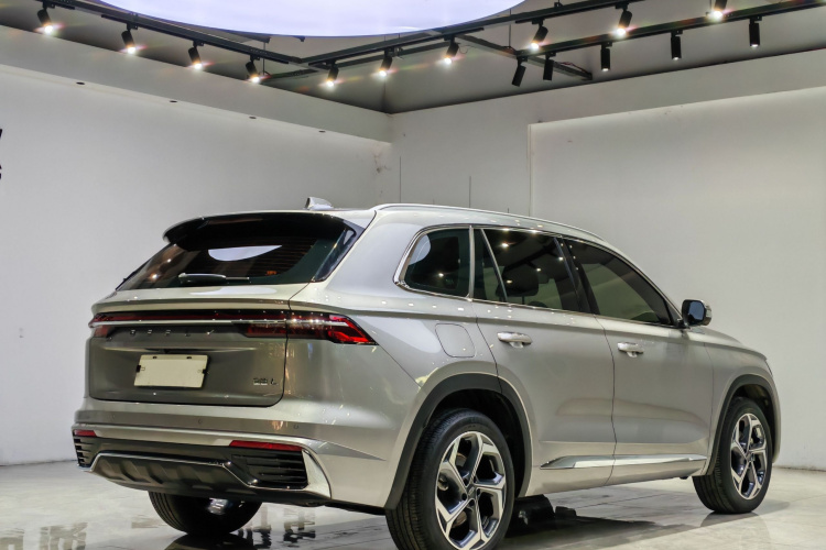 吉利汽车 星越L 2024款 2.0TD 高功自动两驱云起版车身外观6005