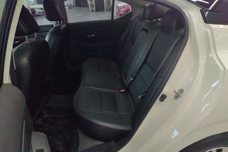 日产 轩逸 2022款 1.6L XL CVT悦享版中控内饰21