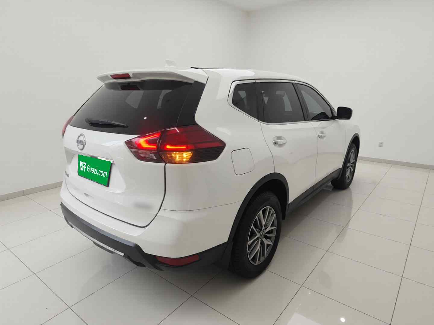日产 奇骏 2025款 荣誉 2.0L 两驱领先版(5)