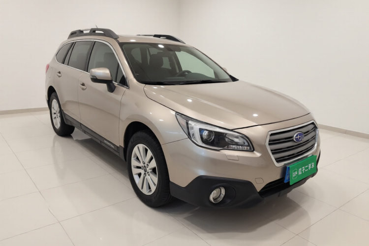 斯巴鲁 傲虎 2015款 2.5i 豪华导航版车身外观3