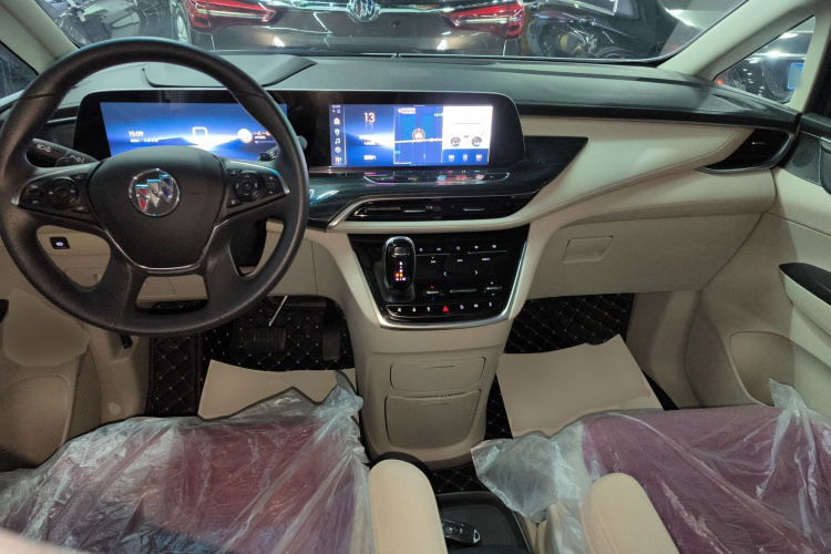 别克GL8 2023款 ES陆尊 舒适型中控内饰12