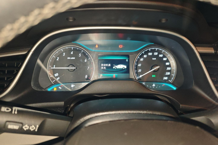 别克 英朗 2021款 改款 典范 1.5L 自动精英型局部细节14