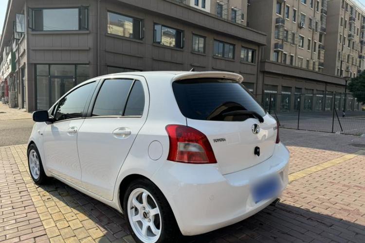 丰田 雅力士 2011款 1.6E 自动魅动版车身外观6004