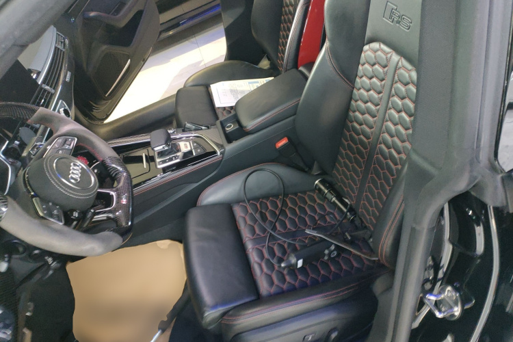 奥迪RS 5 2020款 RS 5 2.9T Sportback中控内饰19