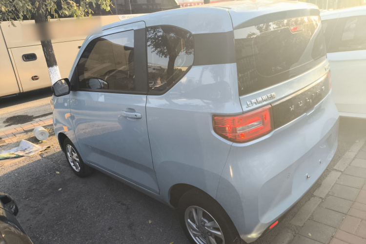 五菱汽车 宏光MINIEV 2020款 轻松款 三元锂车身外观4