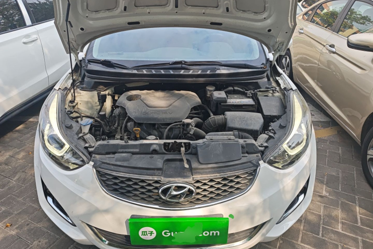 现代 朗动 2016款 1.6L 自动智能型局部细节24