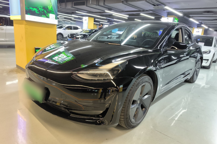 特斯拉 Model 3 2021款 标准续航后驱升级版车身外观1